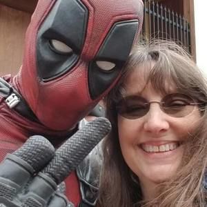 Meet your Posher, Laura